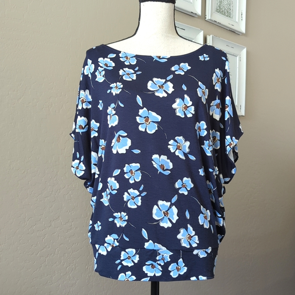 Batwing floral top